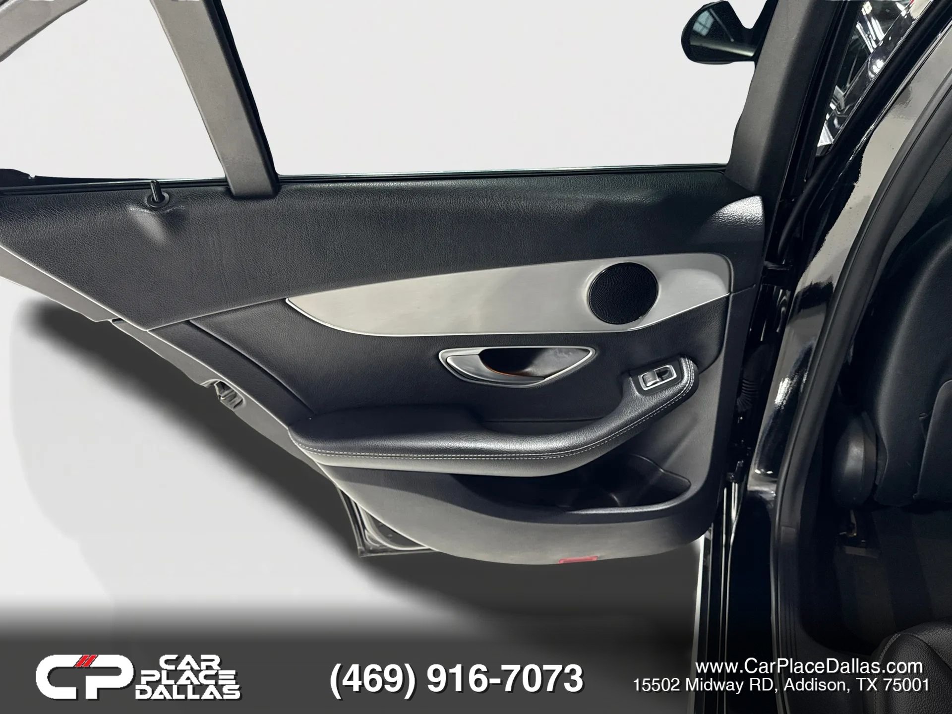 Used 2019 Mercedes-Benz C 300 Sedan w/ Premium Package image 16