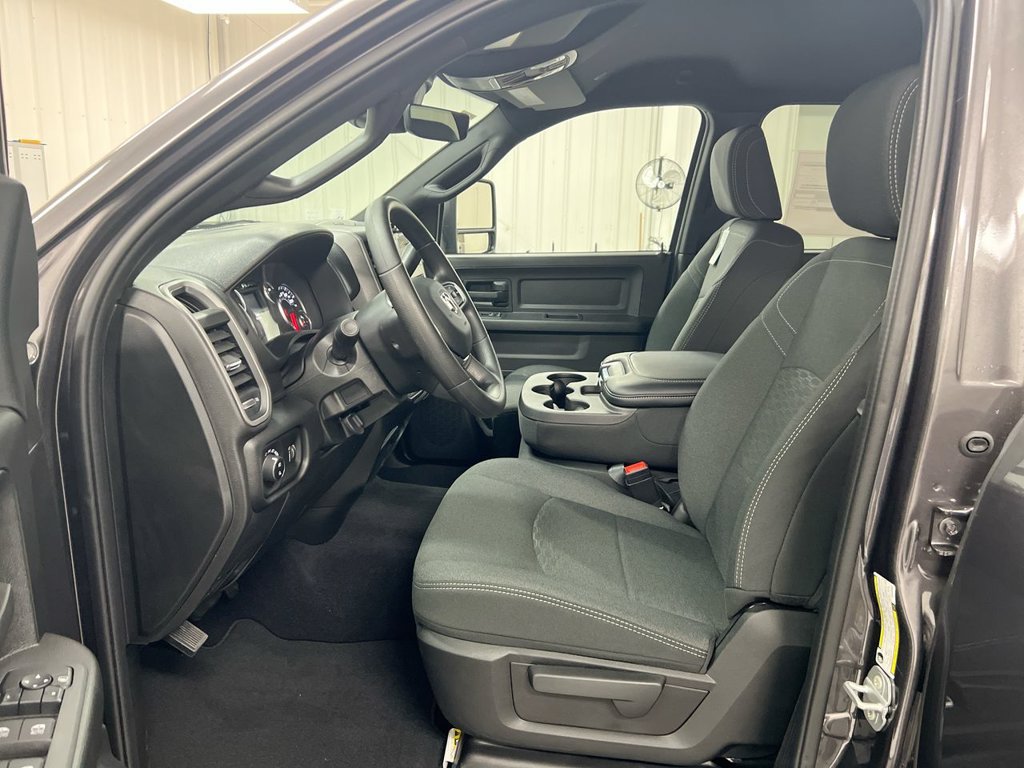 New 2027 RAM 3500 Tradesman AWD/4WD image 15