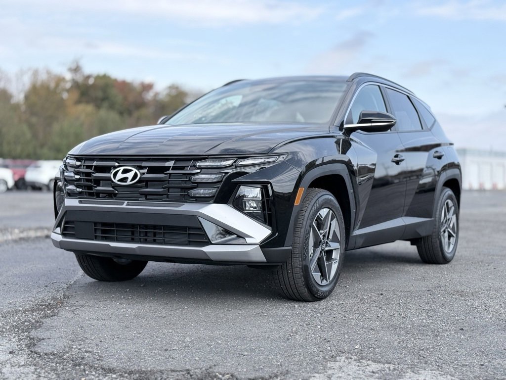 New 2025 Hyundai Tucson SEL image 3