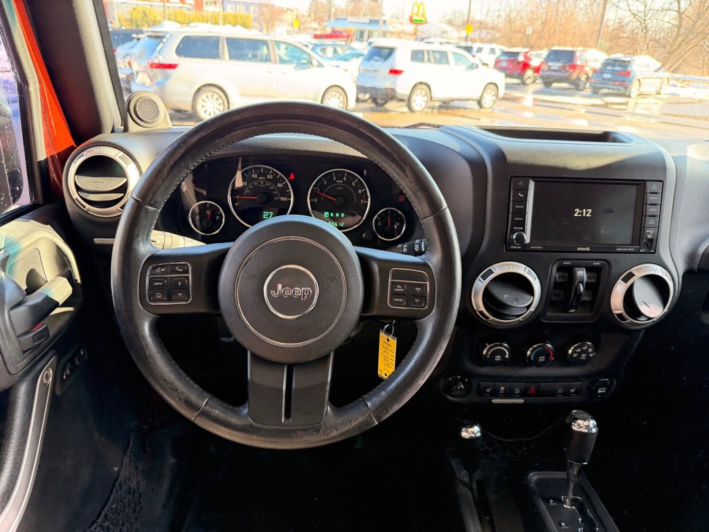 Used 2014 Jeep Wrangler Unlimited Rubicon w/ Dual Top Group AWD/4WD image 19