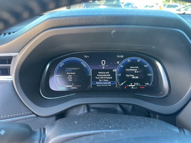 Used 2024 Toyota Venza Limited image 24