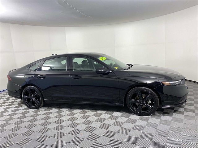Used 2023 Honda Accord Sport image 10