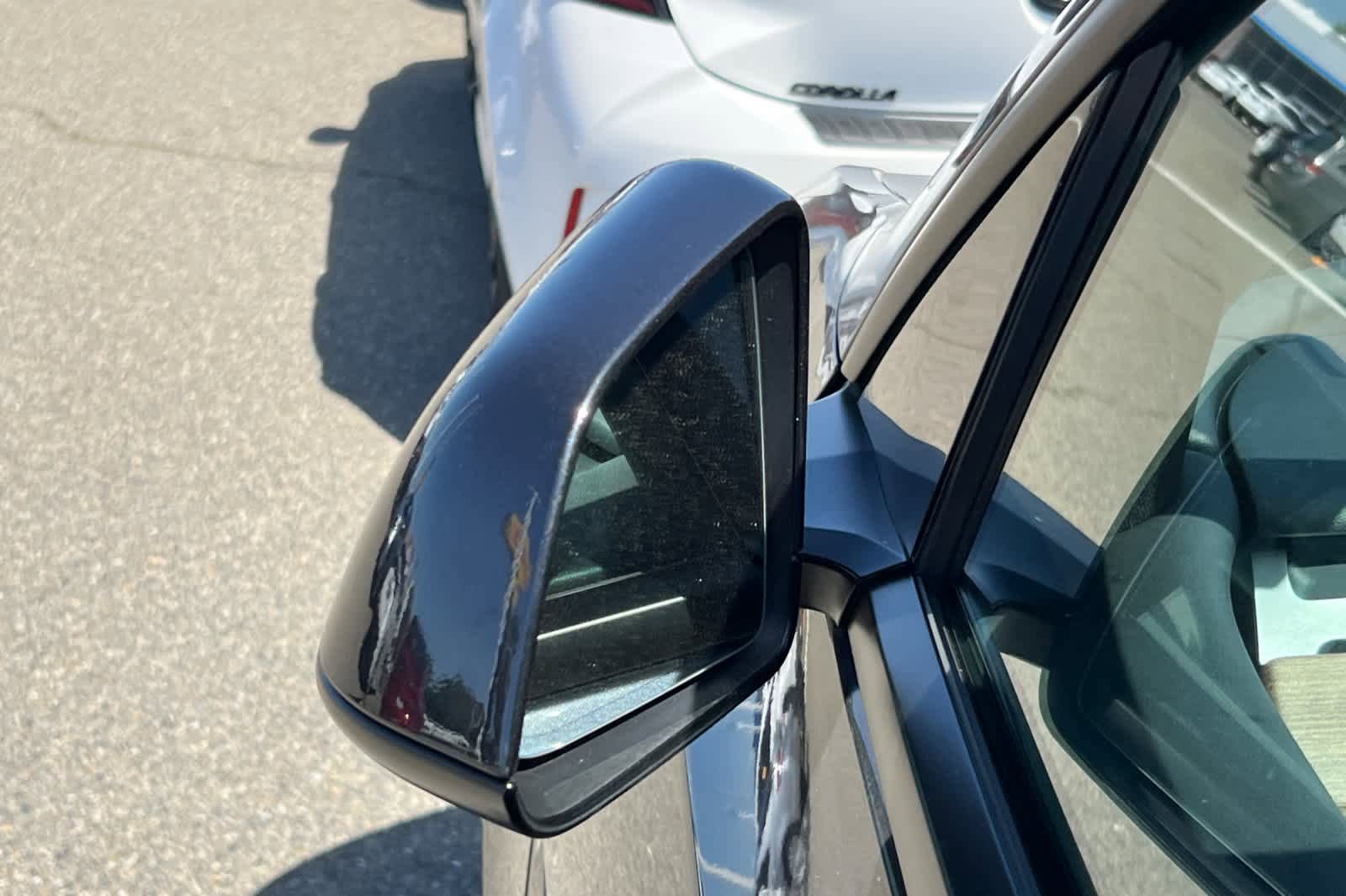 Used 2024 Tesla Model Y Long Range image 8