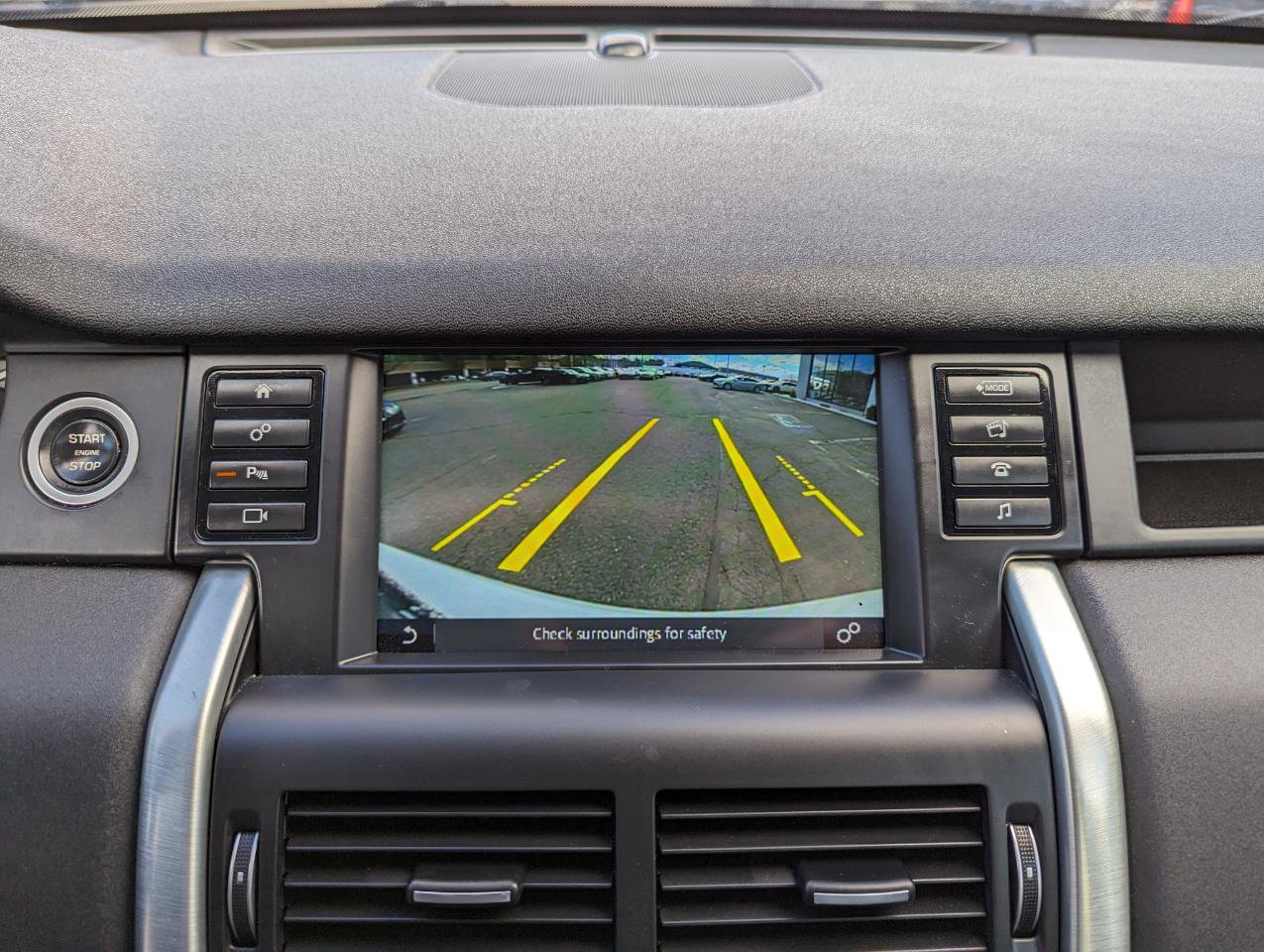 Used 2017 Land Rover Discovery Sport HSE image 21