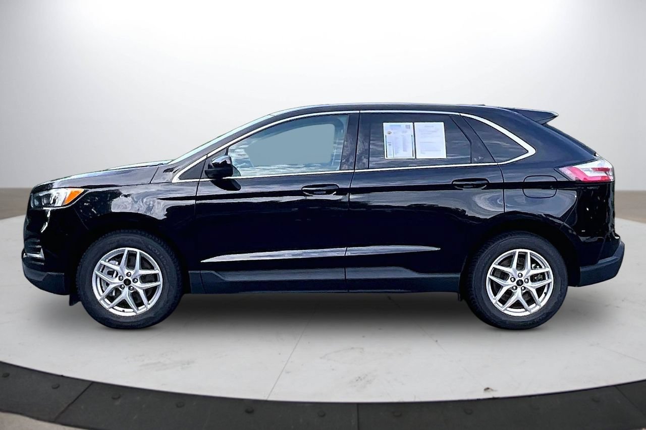 Used 2024 Ford Edge SEL AWD/4WD image 5