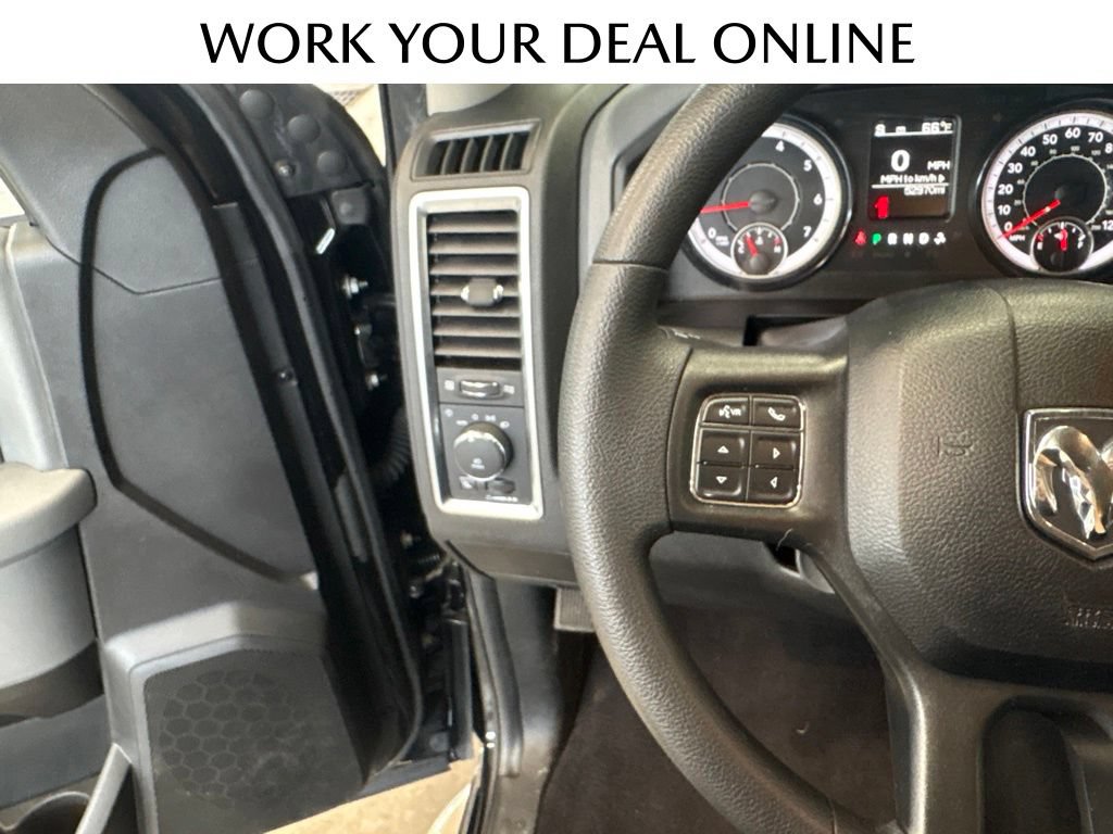 Used 2019 RAM 1500 Classic Warlock AWD/4WD image 18