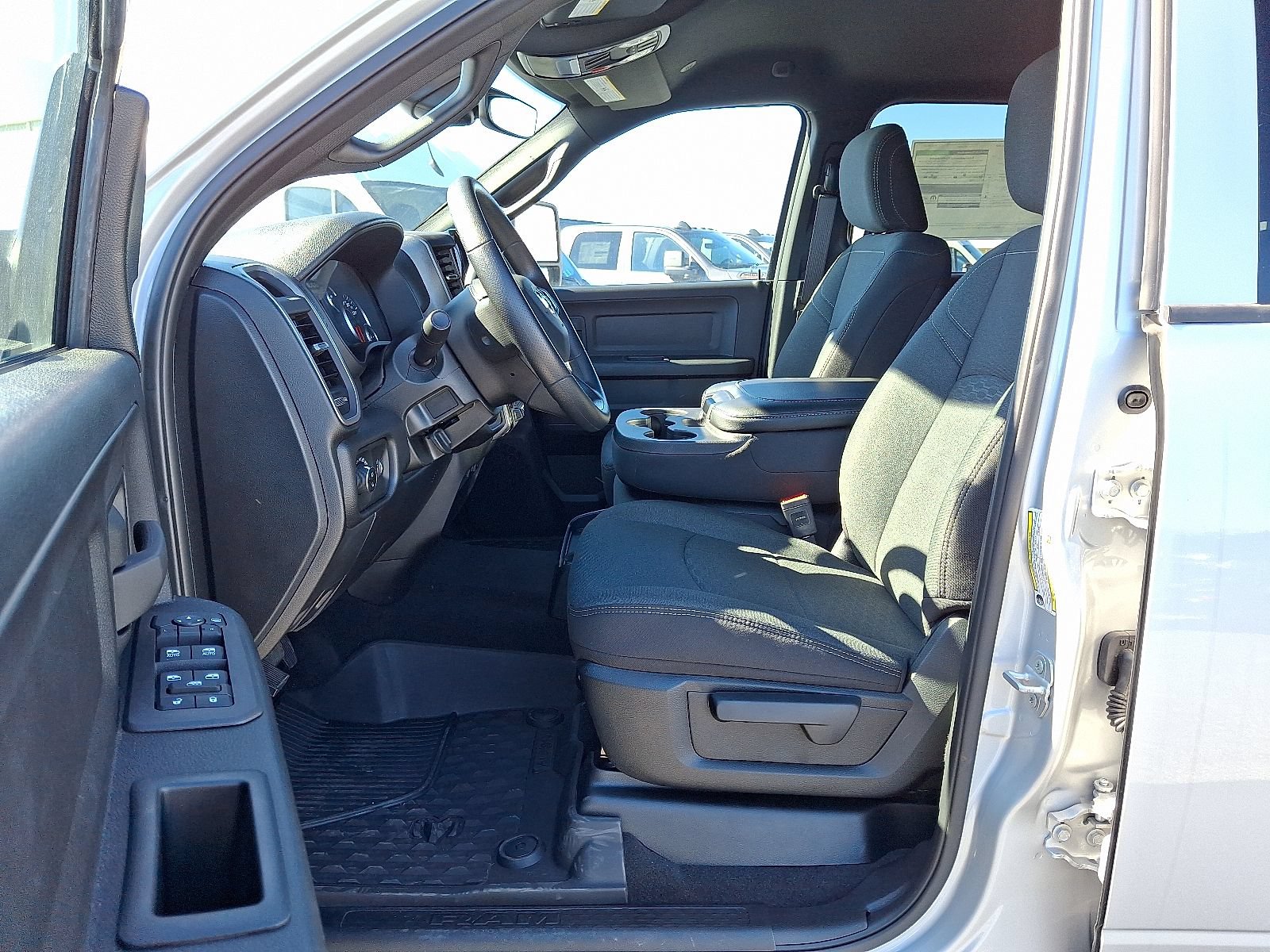 New 2026 RAM 2500 Tradesman AWD/4WD image 7