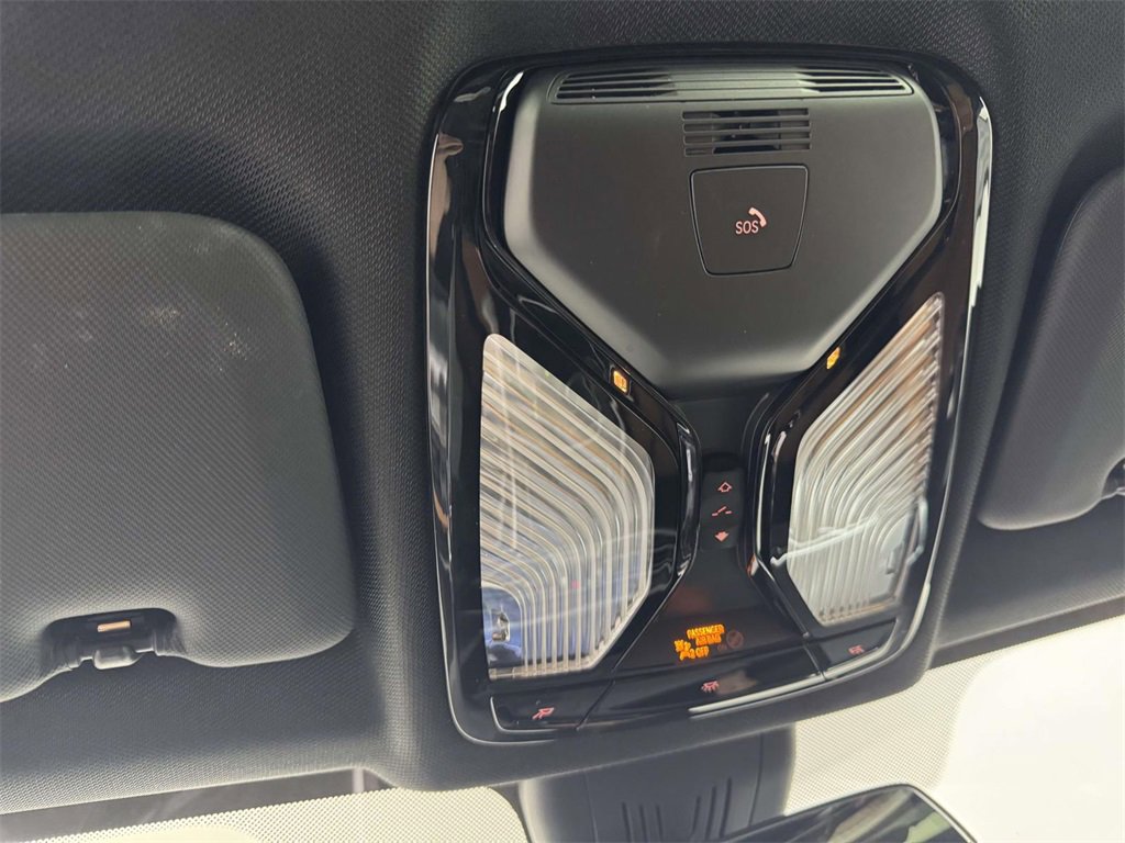 Used 2023 BMW X5 xDrive40i w/ Premium Package image 25