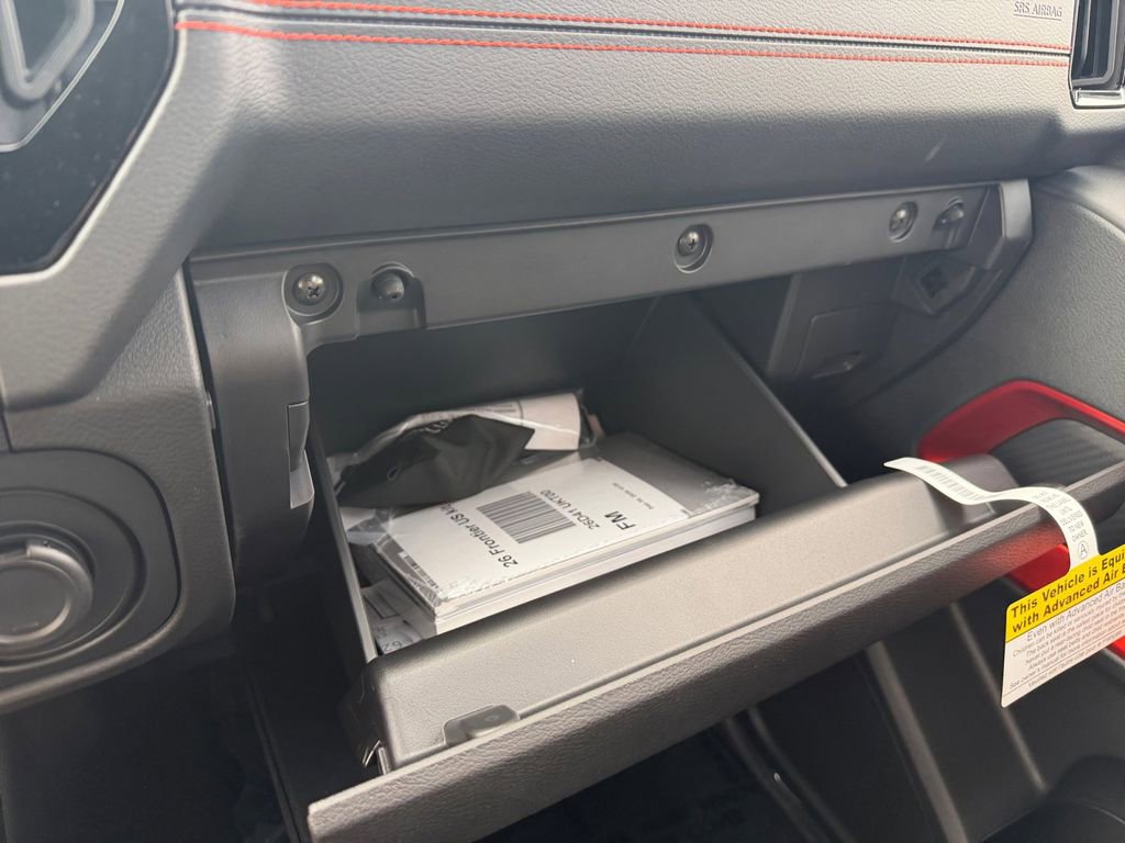 New 2026 Nissan Frontier PRO-4X w/ Pro-4x Convenience Package image 23