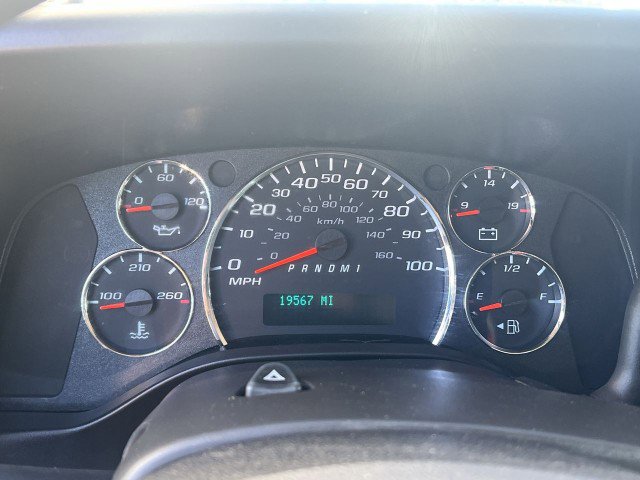 Used 2024 Chevrolet Express 2500 w/ Driver Convenience Package image 12