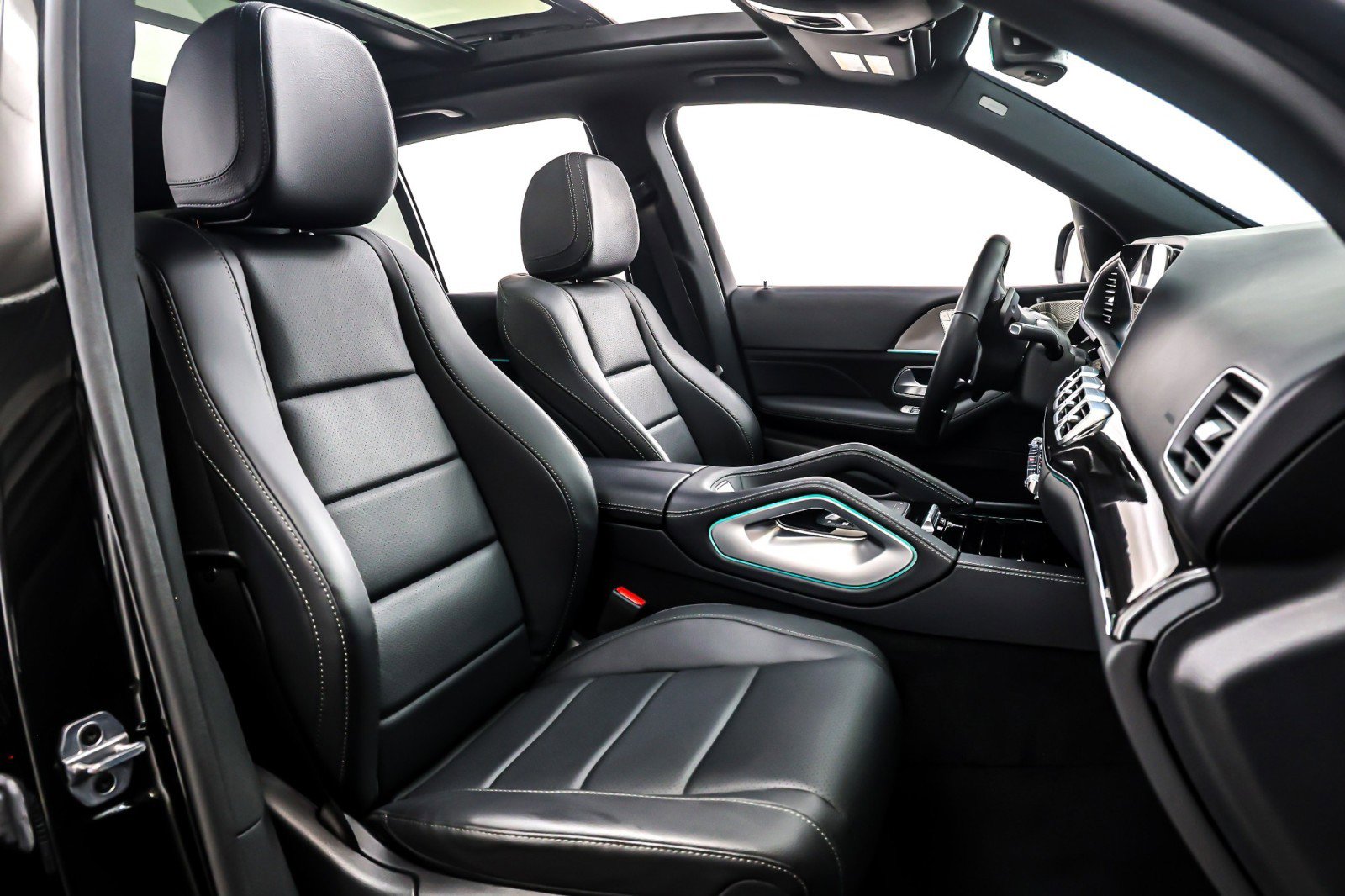 Certified 2023 Mercedes-Benz GLE 450 4MATIC image 9