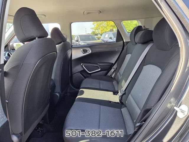 Used 2025 Kia Soul LX w/ LX Technology Package FWD image 11