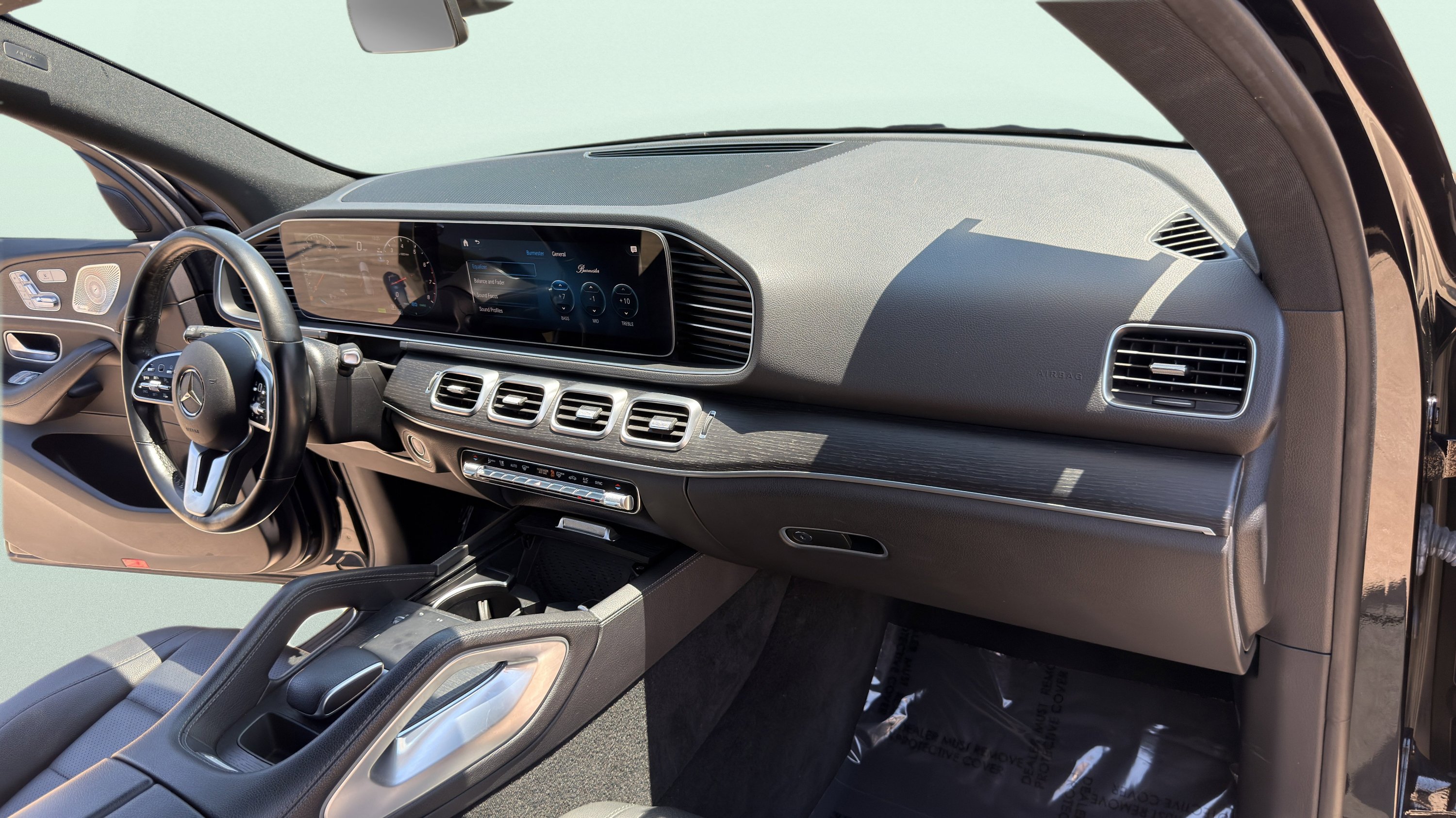 Used 2023 Mercedes-Benz GLE 450 4MATIC w/ Premium Package image 51