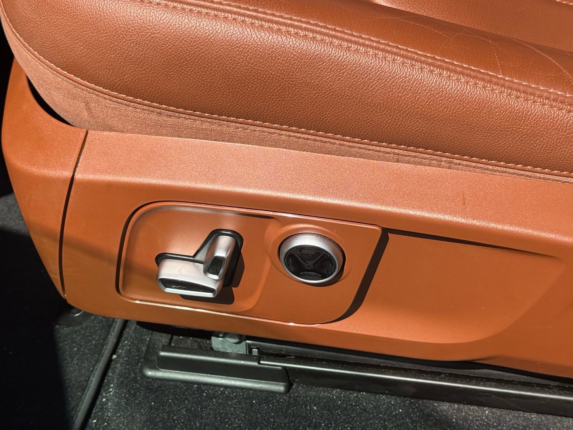 Certified 2023 Maserati Levante GT image 41