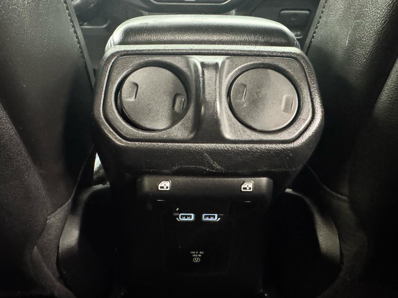 Used 2023 Jeep Wrangler Unlimited Rubicon 4xe w/ Cold Weather Group AWD/4WD image 18