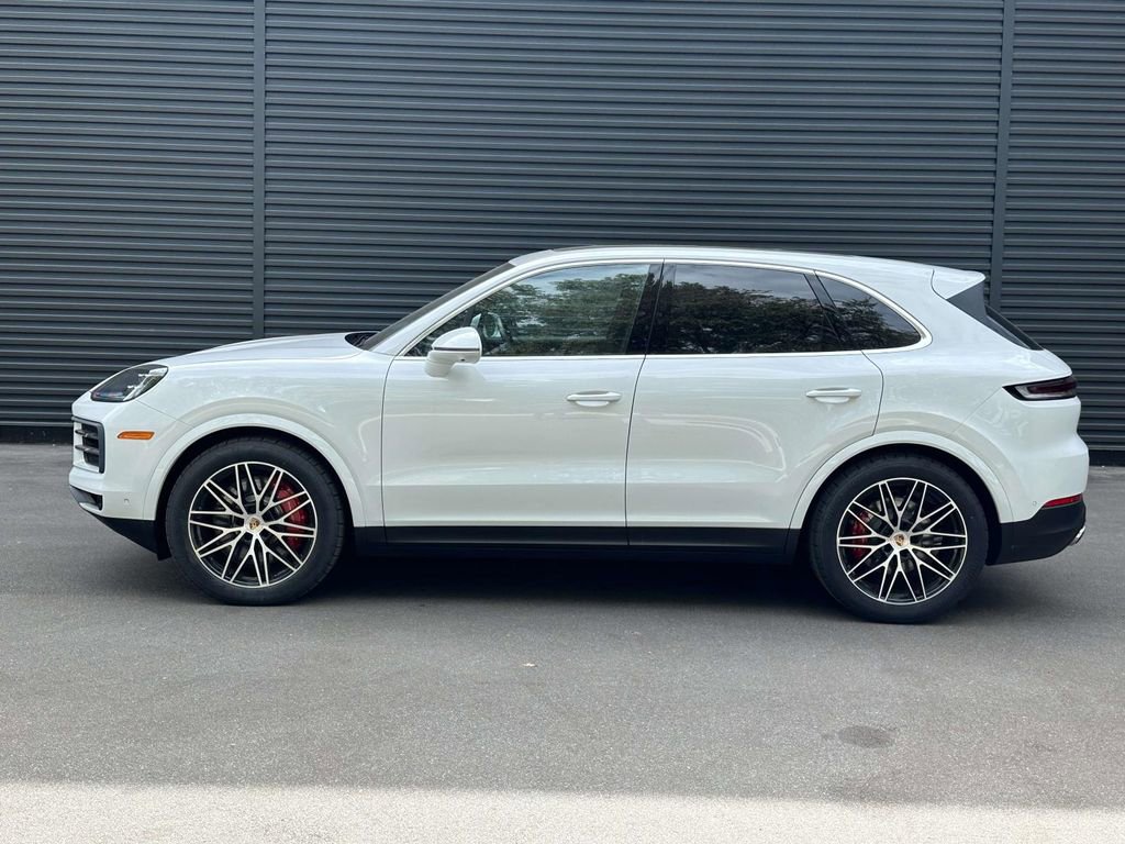 New 2025 Porsche Cayenne S AWD/4WD image 2