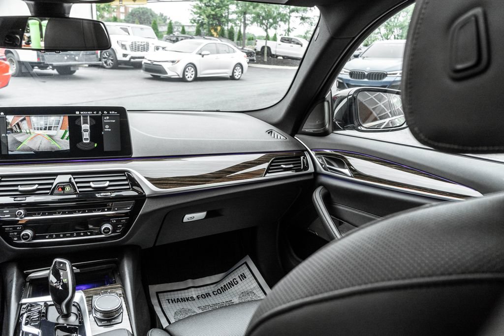 Used 2023 BMW 530e RWD image 14