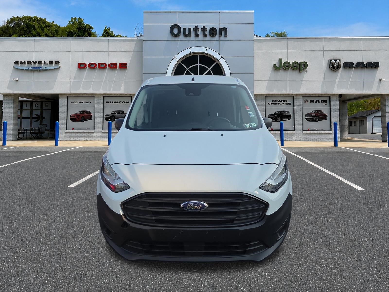 Used 2023 Ford Transit Connect XL FWD image 9