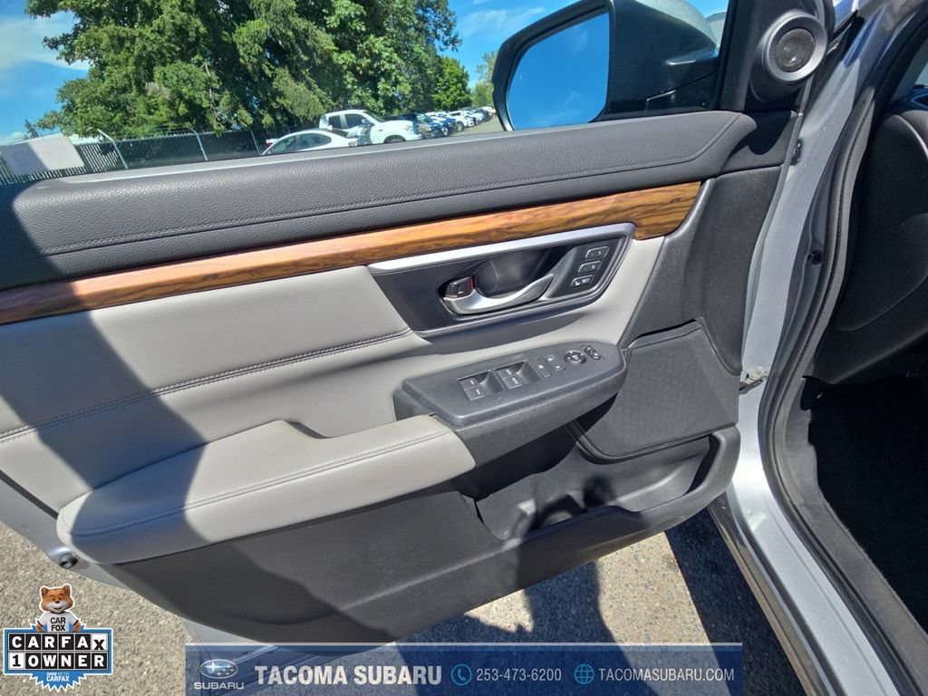 Used 2017 Honda CR-V Touring image 11