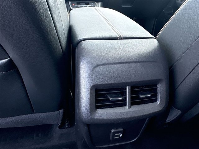 New 2023 GMC Terrain AT4 w/ Tech Package AWD/4WD image 21