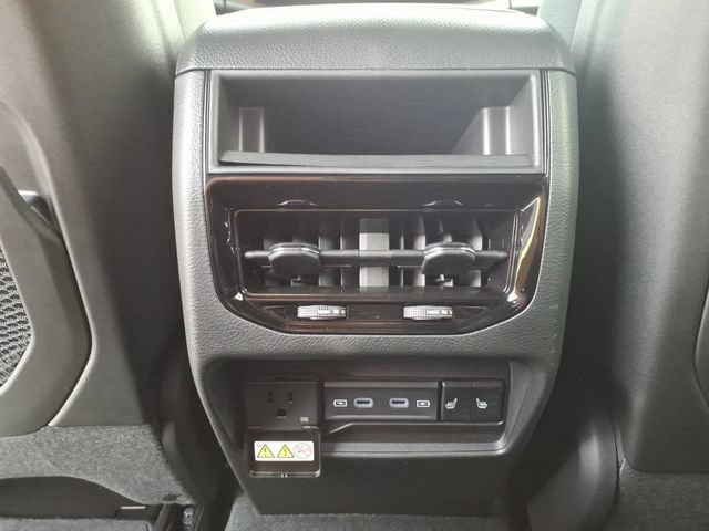 New 2027 Jeep Grand Cherokee Limited AWD/4WD image 26