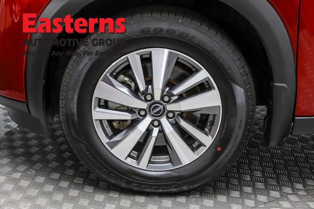 Used 2022 Nissan Pathfinder SL image 35