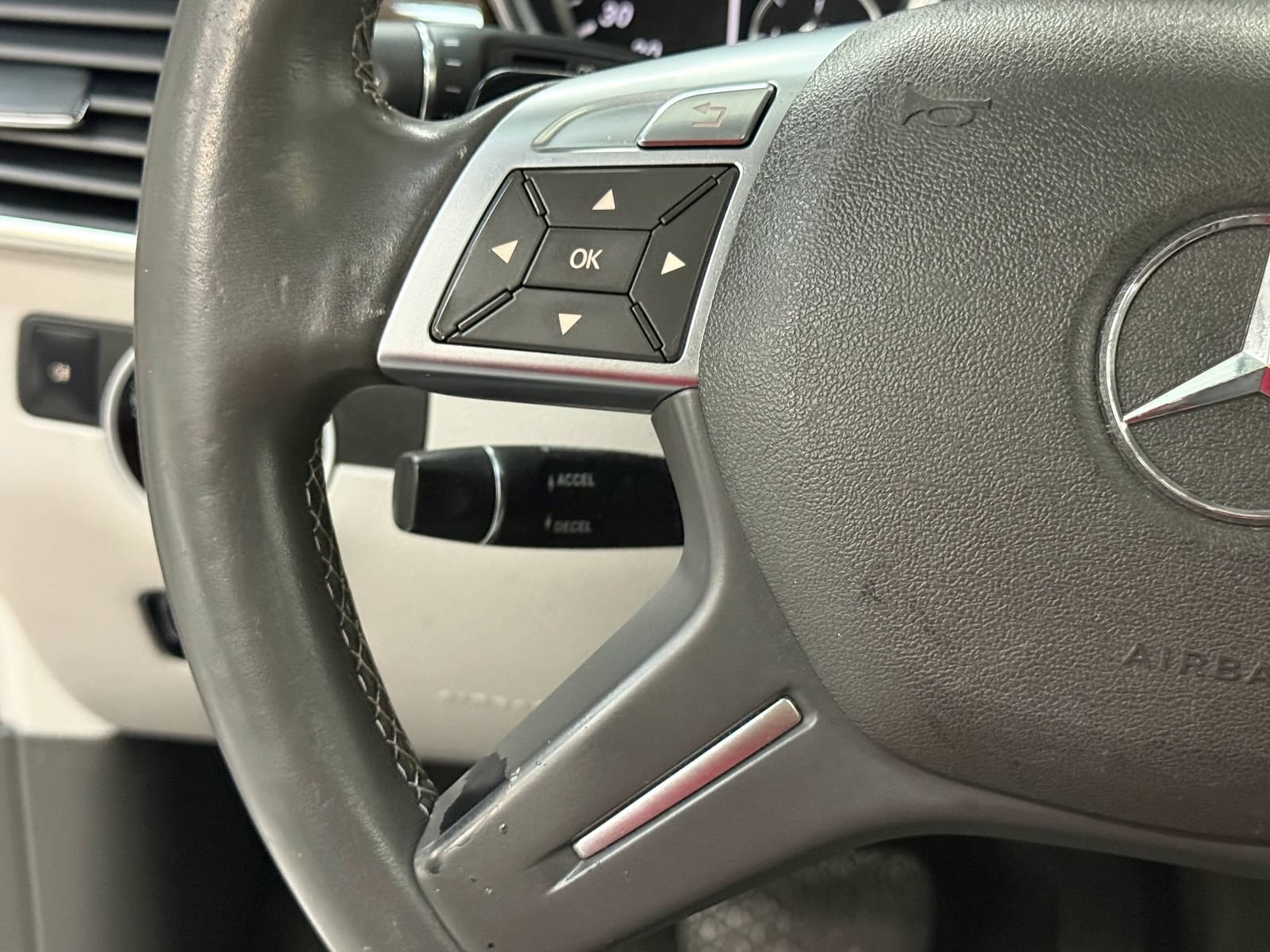 Used 2013 Mercedes-Benz ML 350 2WD image 30