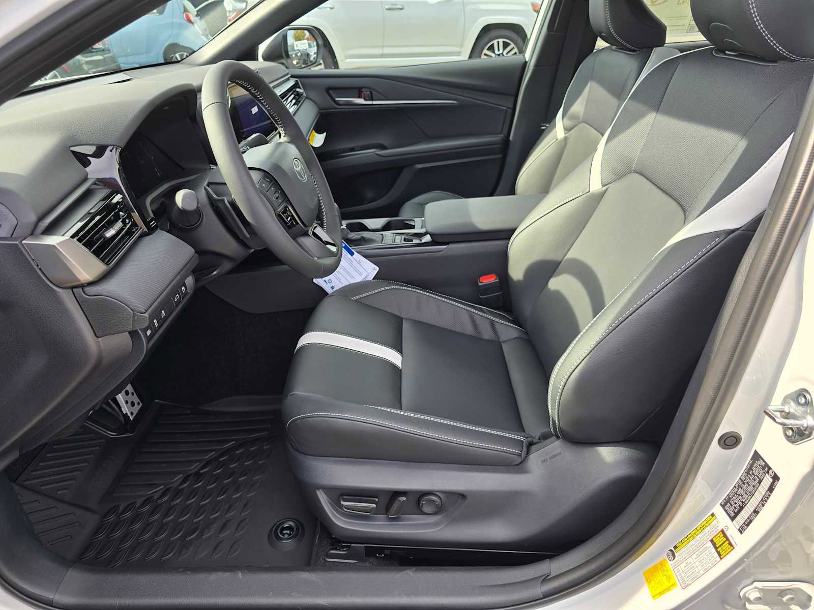 New 2026 Toyota Camry SE image 23