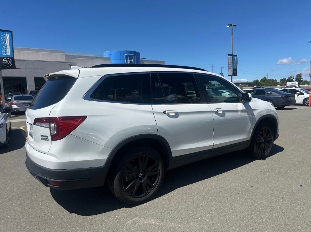 Used 2022 Honda Pilot Special Edition image 3