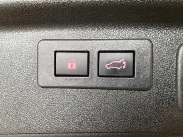 Used 2024 Subaru Forester Touring image 8