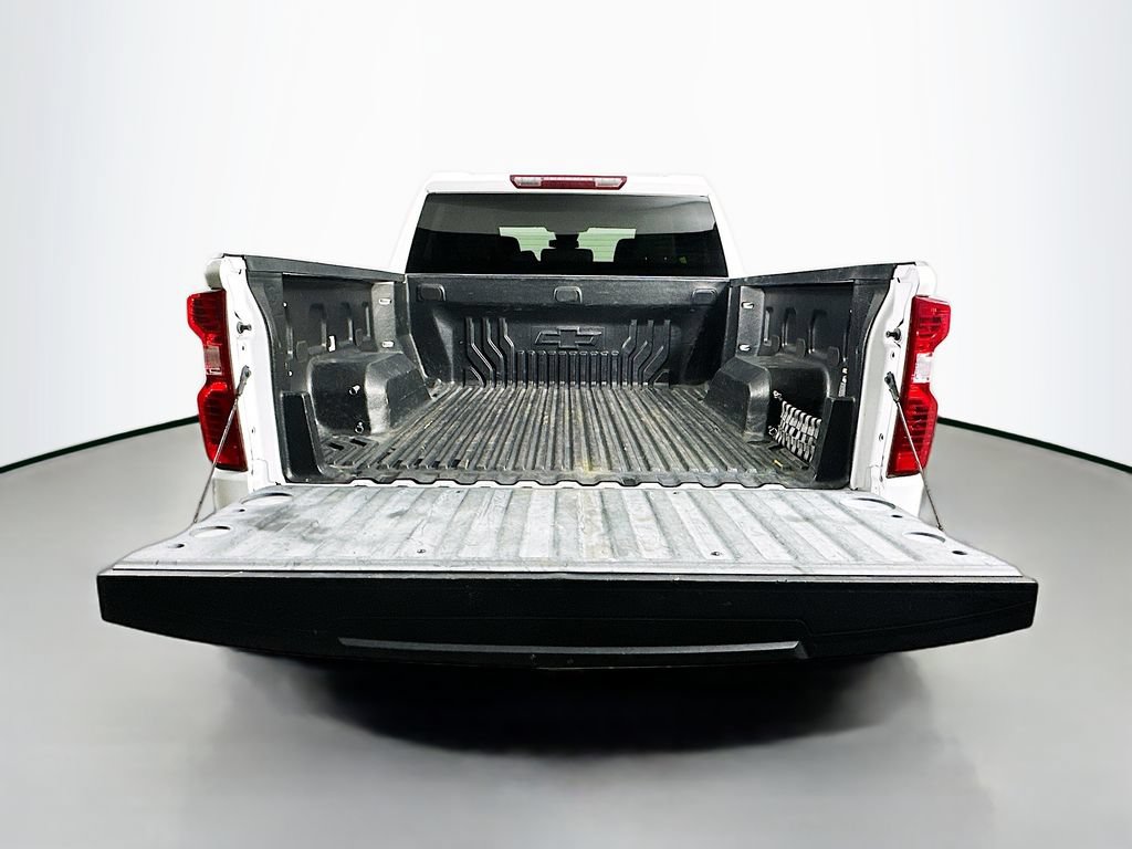 Used 2022 Chevrolet Silverado 1500 W/T w/ WT Value Package AWD/4WD image 32