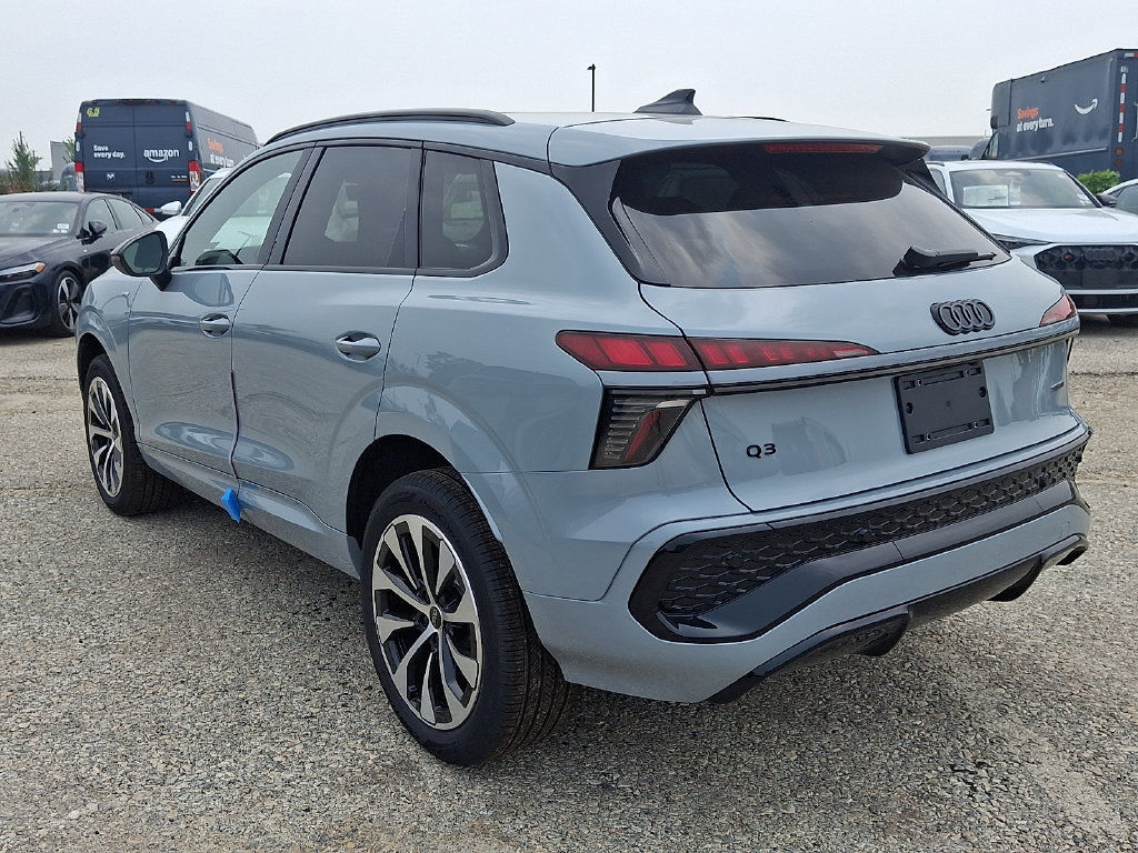 New 2026 Audi Q3 quattro 2.0T AWD/4WD image 3