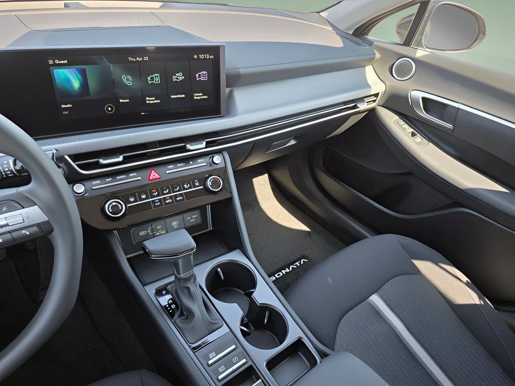 New 2026 Hyundai Sonata SE FWD image 17