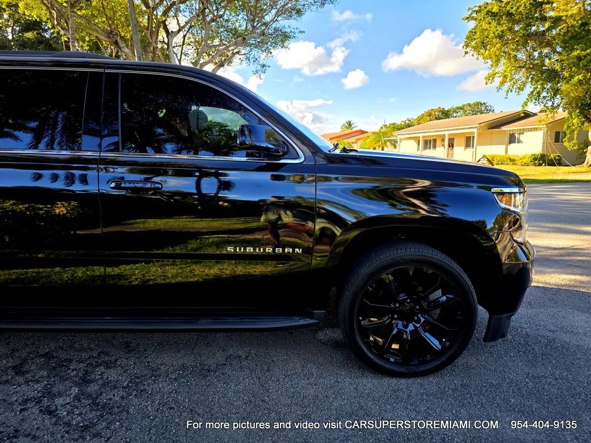 Used 2018 Chevrolet Suburban LT RWD image 81