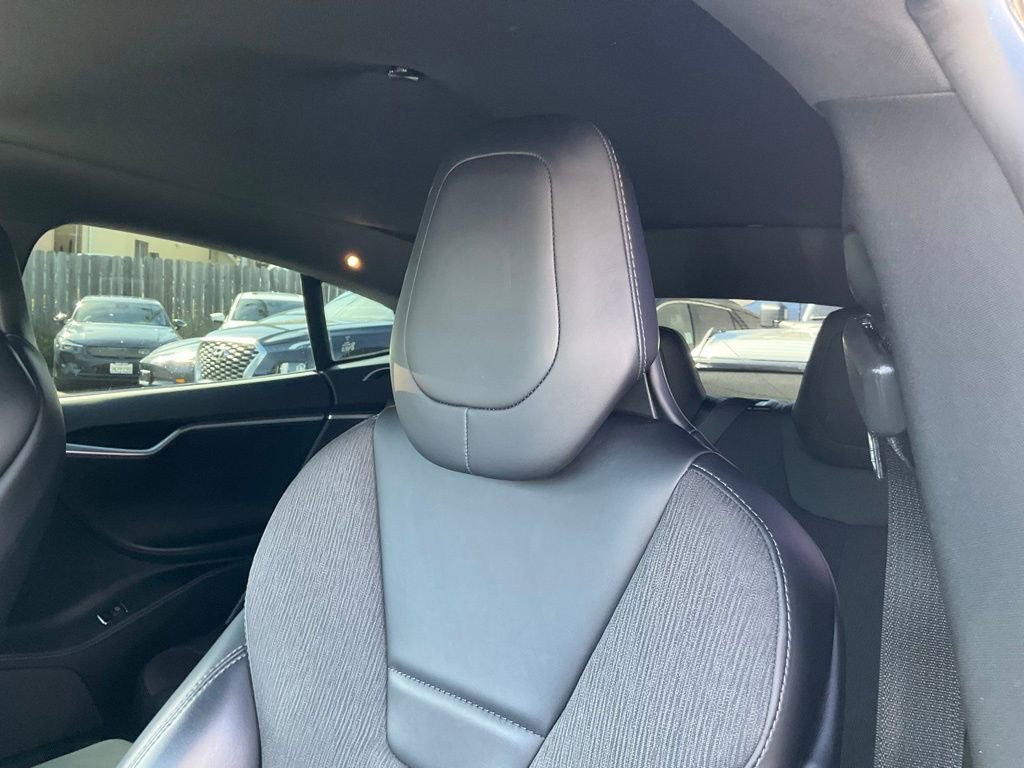 Used 2017 Tesla Model S 75 RWD image 18