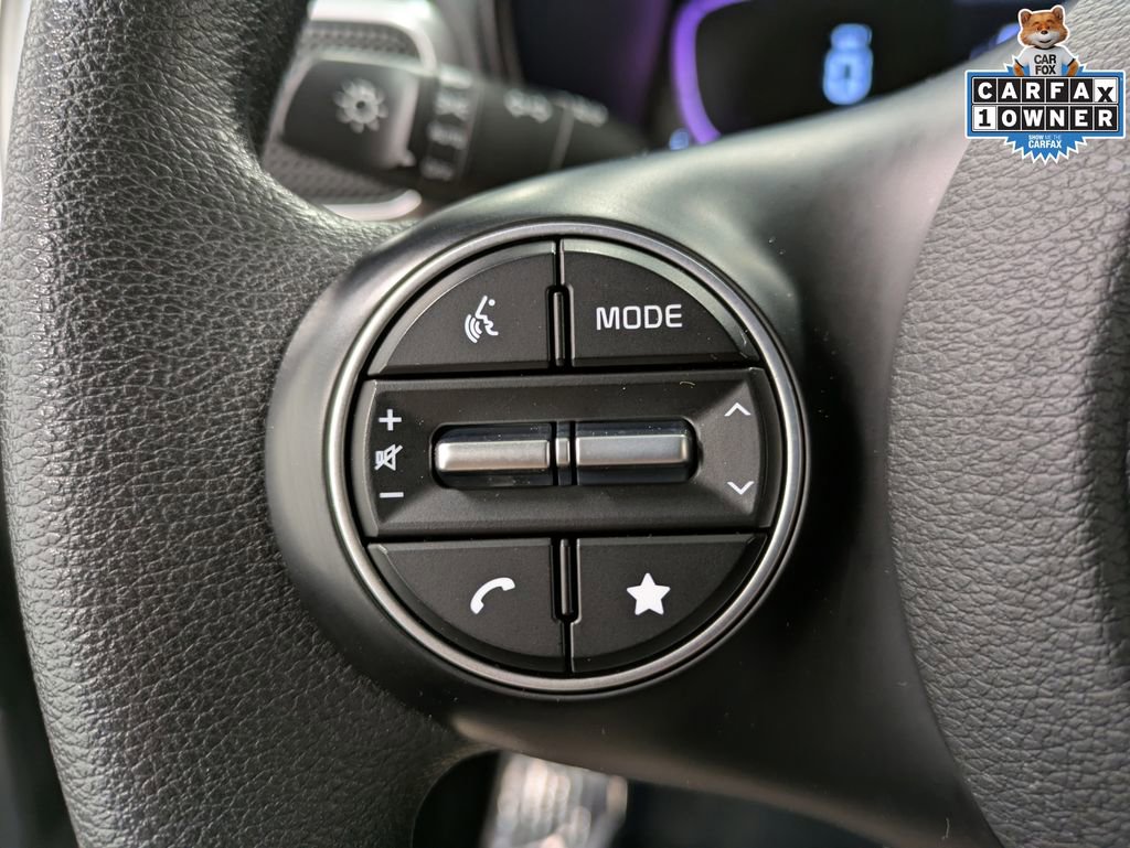 Certified 2023 Kia Soul LX w/ LX Technology Package image 17