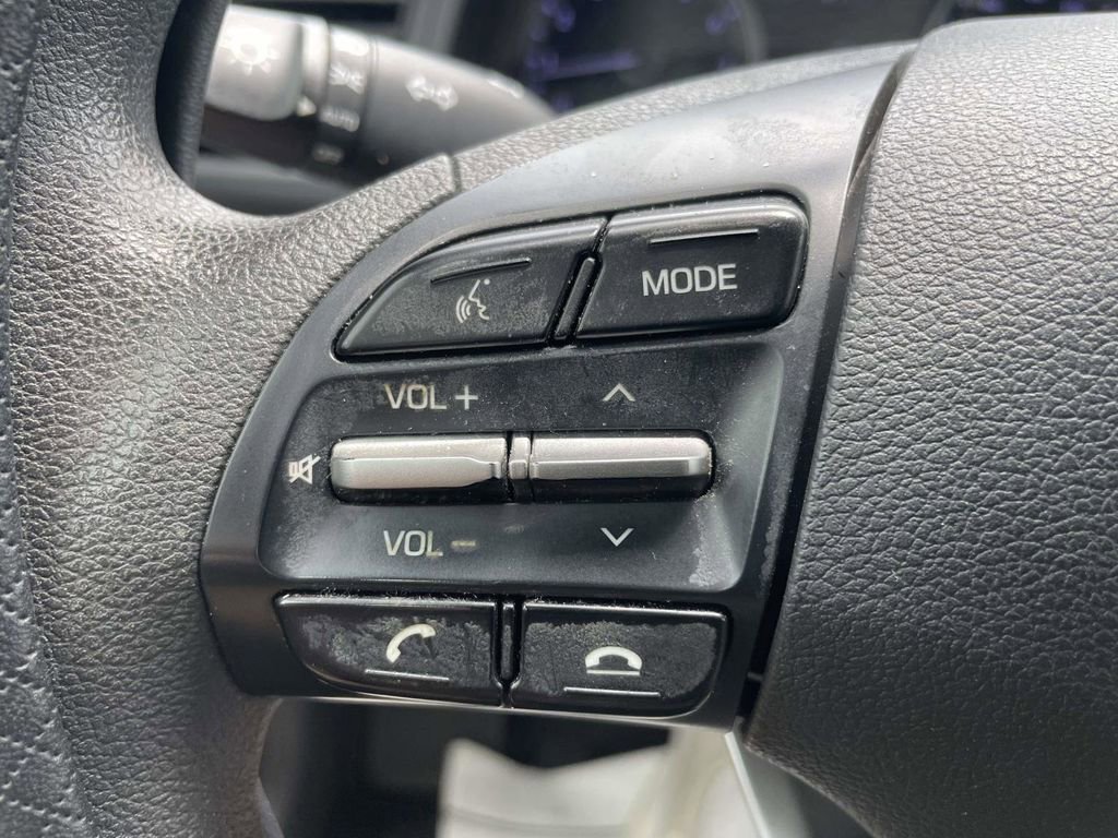 Used 2019 Hyundai Elantra SEL FWD image 24