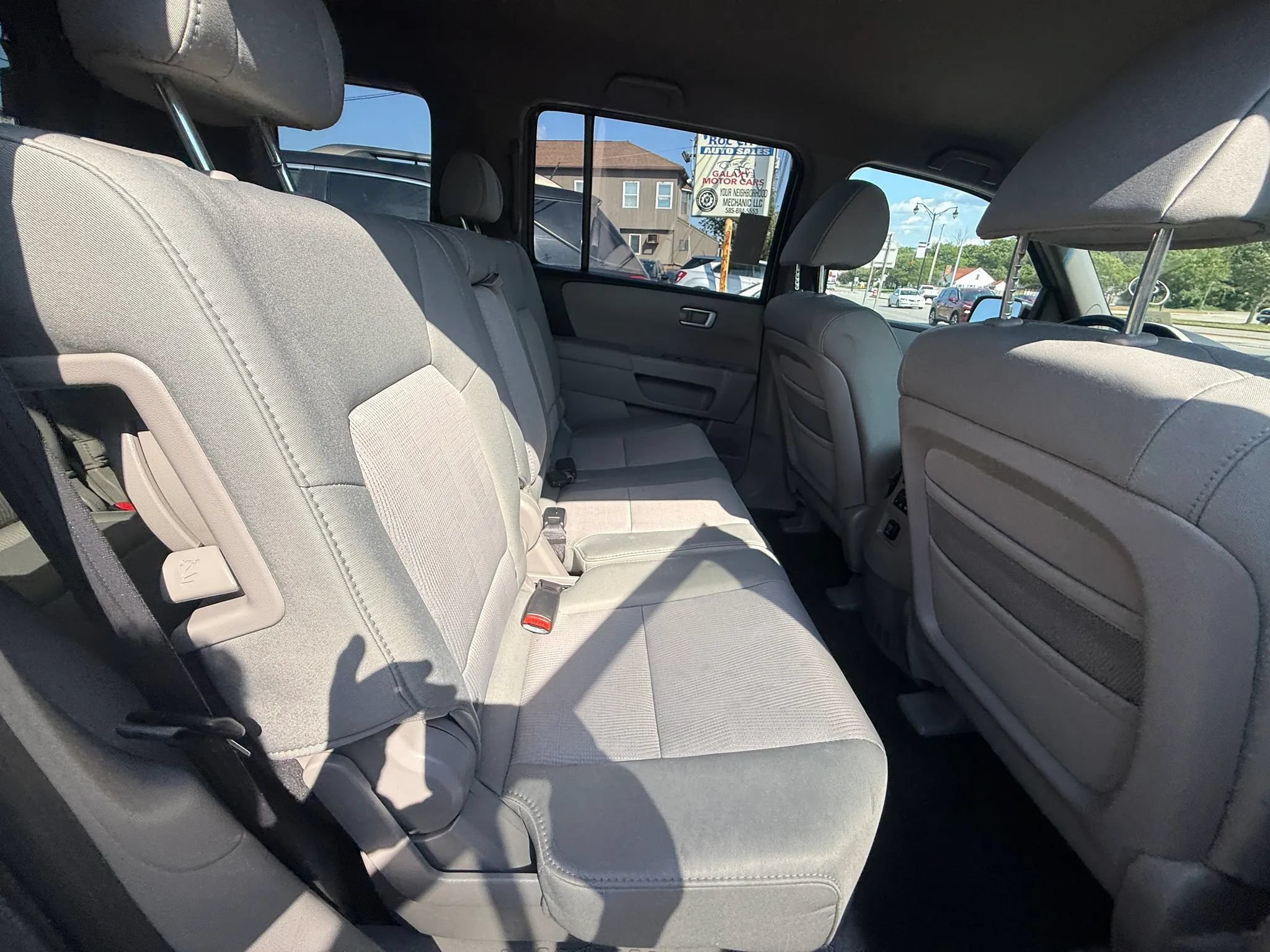 Used 2011 Honda Pilot EX image 12