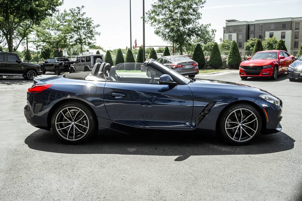 Used 2019 BMW Z4 sDrive30i w/ Convenience Package RWD image 4