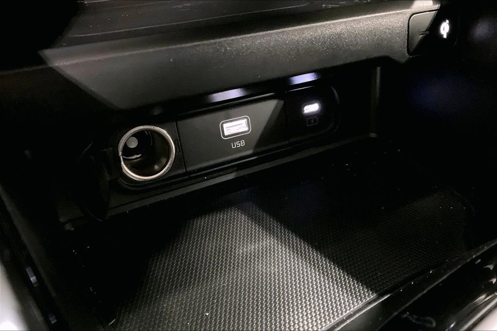 Used 2025 Kia Soul EX FWD image 30