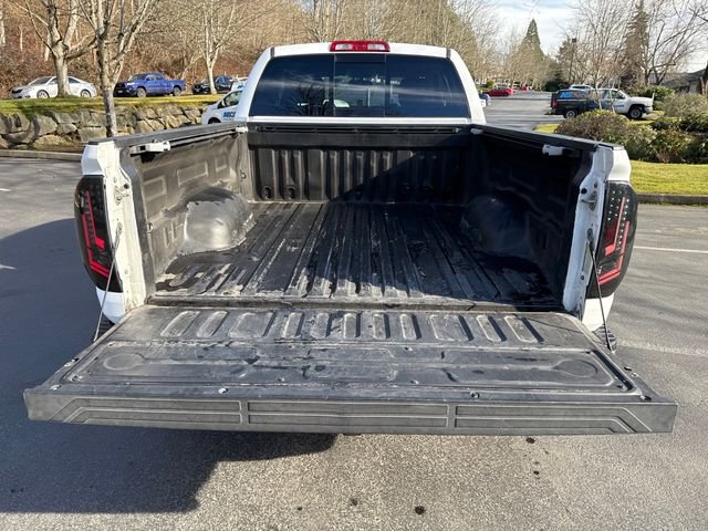 Used 2015 Toyota Tundra SR5 w/ SR5 Upgrade Package image 12