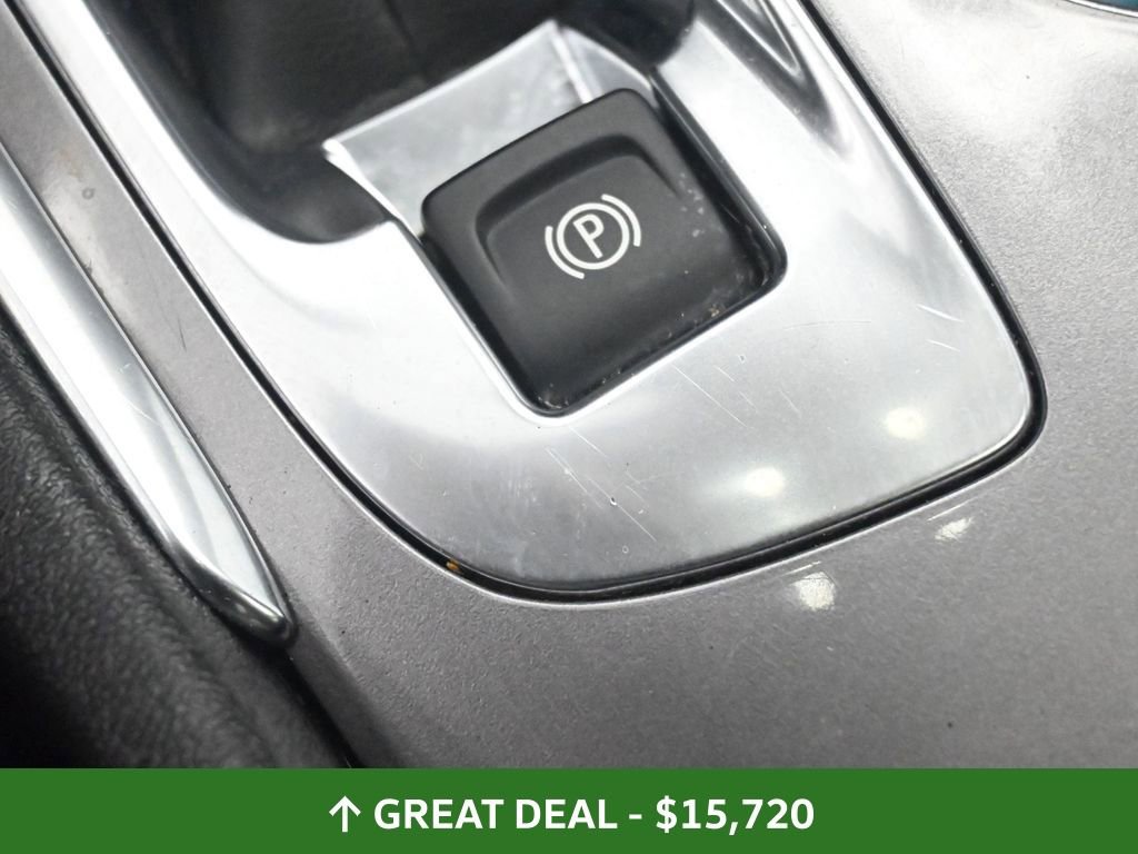 Used 2023 Chevrolet Malibu LT image 32