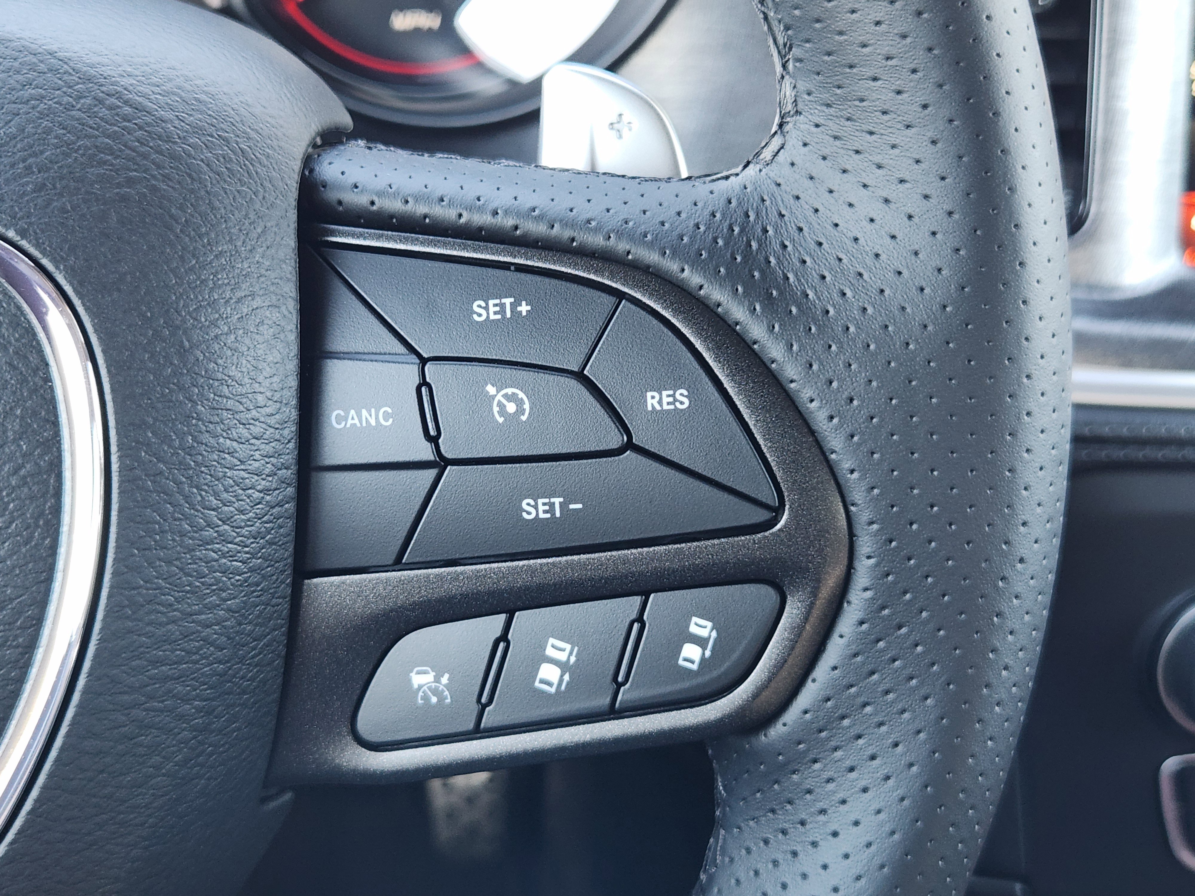 Used 2023 Dodge Charger Scat Pack w/ Daytona Edition Group image 28