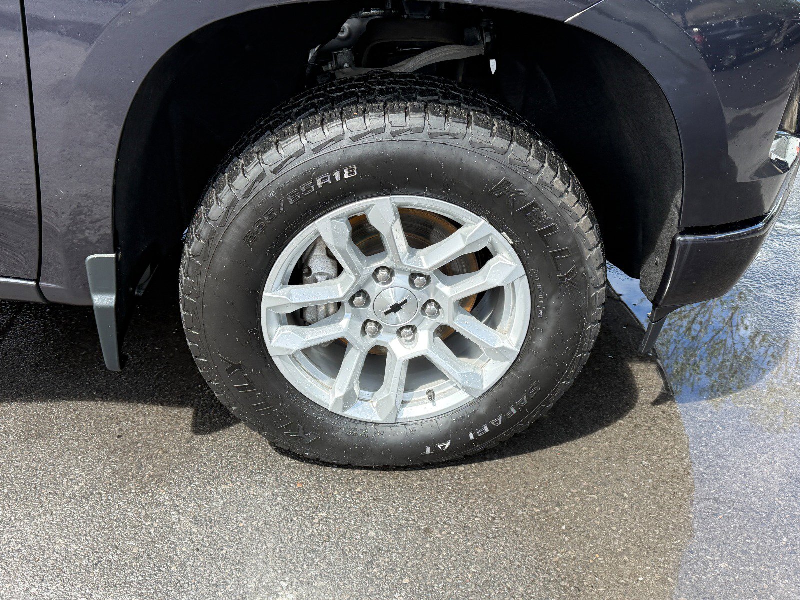 Used 2023 Chevrolet Silverado 1500 RST AWD/4WD image 12