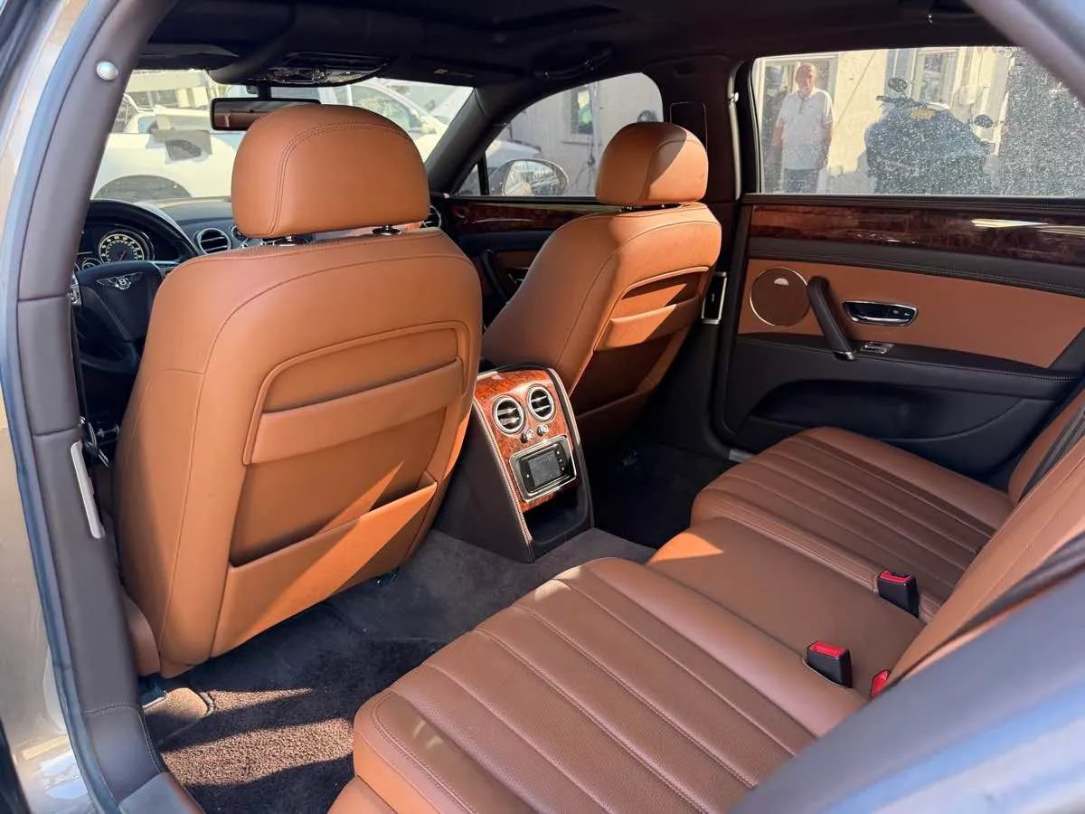 Used 2015 Bentley Flying Spur V8 AWD/4WD image 8