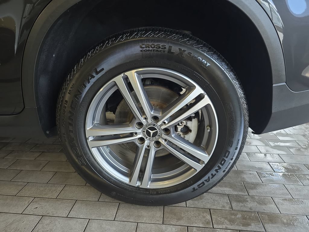 Certified 2021 Mercedes-Benz GLC 300 4MATIC image 36