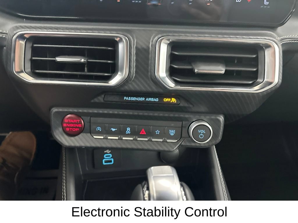 Used 2025 Ford Mustang GT Premium RWD image 38