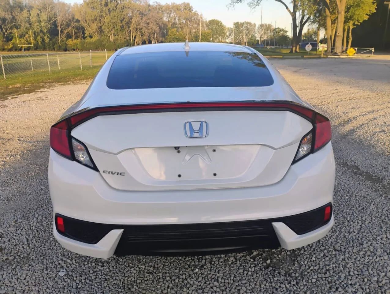 Used 2018 Honda Civic EX-T image 5