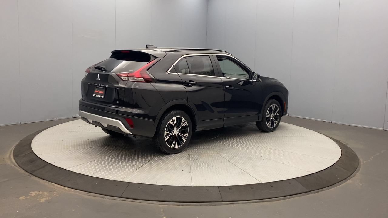 Used 2022 Mitsubishi Eclipse Cross AWD image 5