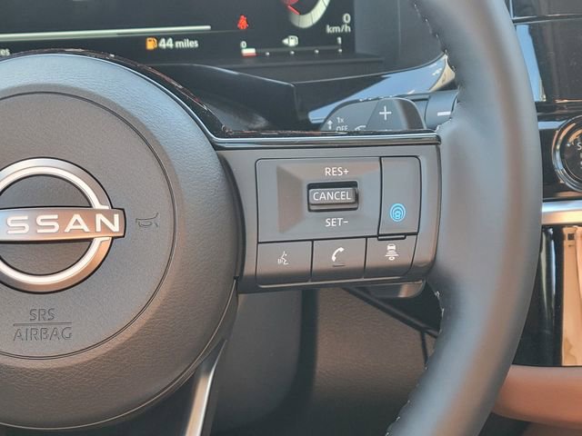 New 2025 Nissan Pathfinder Platinum w/ Black Appearance Package image 31